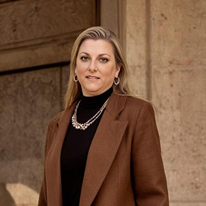 Headshot of Heidi Frye
